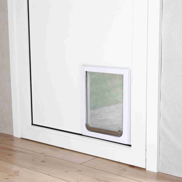 Двері Trixie FreeDog для собак S-M 30 x 36 см (пластик) - Image 2