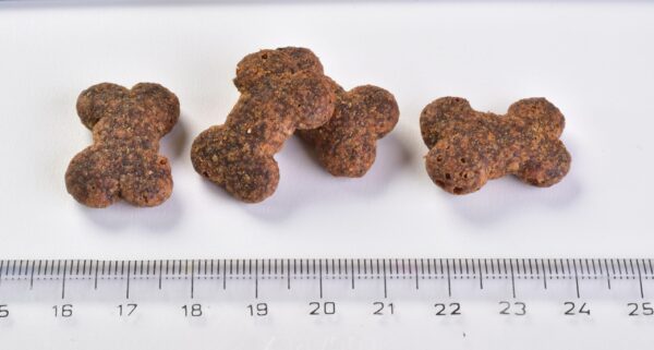Ласощі для собак Brit Care Dog Crunchy Cracker Insects для підтримки ваги, комахи, індичка та яблуко, 200 г - Image 4